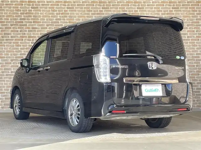 ホンダ ステップワゴン スパーダ Z クールスピリット 岩手県 2012(平24)年 14.3万km プレミアムスパークルブラックパール ギャザズ後席モニター/クルーズコントロール/両側パワースライドドア/横滑り防止装置/アイドリングストップ/パドルシフト/ヒルスタートアシスト機能/アクティブコーナリングライト/純正ナビ/バックカメラ/ETC/HIDヘッドライト/フォグライト/純正16インチアルミホイール