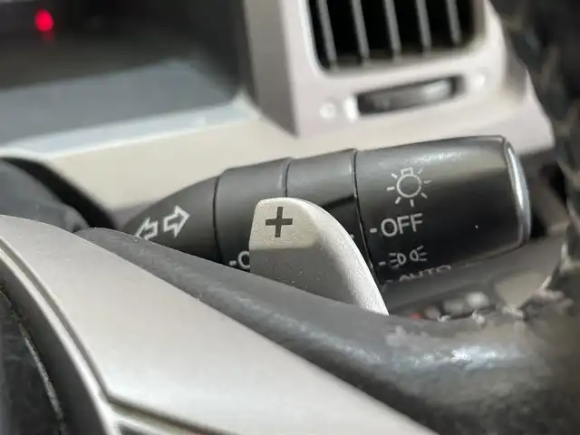 ホンダ ステップワゴン スパーダ Z クールスピリット 岩手県 2012(平24)年 14.3万km プレミアムスパークルブラックパール ギャザズ後席モニター/クルーズコントロール/両側パワースライドドア/横滑り防止装置/アイドリングストップ/パドルシフト/ヒルスタートアシスト機能/アクティブコーナリングライト/純正ナビ/バックカメラ/ETC/HIDヘッドライト/フォグライト/純正16インチアルミホイール