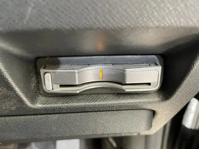 ホンダ ステップワゴン スパーダ Z クールスピリット 岩手県 2012(平24)年 14.3万km プレミアムスパークルブラックパール ギャザズ後席モニター/クルーズコントロール/両側パワースライドドア/横滑り防止装置/アイドリングストップ/パドルシフト/ヒルスタートアシスト機能/アクティブコーナリングライト/純正ナビ/バックカメラ/ETC/HIDヘッドライト/フォグライト/純正16インチアルミホイール