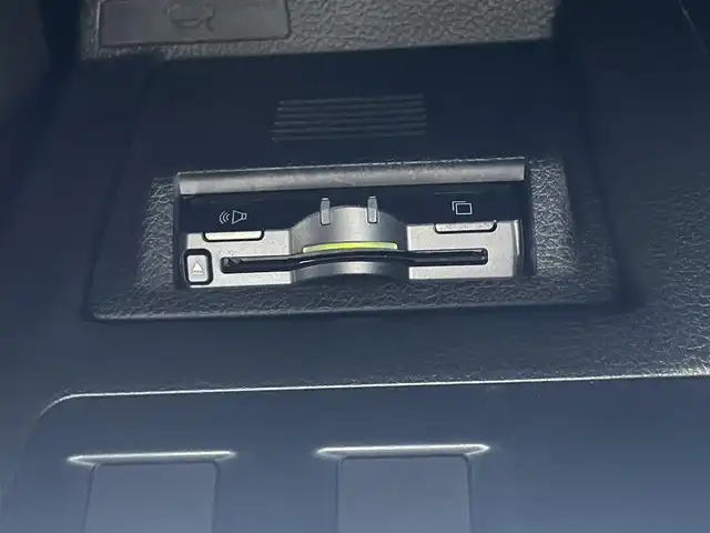 スバル レヴォーグ 1．6GT－S アイサイト 宮崎県 2015(平27)年 9.2万km クリスタルホワイトP 純正ナビ/（FH-100DVD）（BT）（DVD再生）/パワーシート/クルーズコントロール/コーナーセンサー/エアバックW+サイド/MT付きAT/（パドルシフト有り）/アイドリングストップ/レーンアシスト/純正アルミホイール/純正フロアマット/パワースタリング/パワーウインドウ/スマートキー/オートライト/純正LED/ABS/ETC