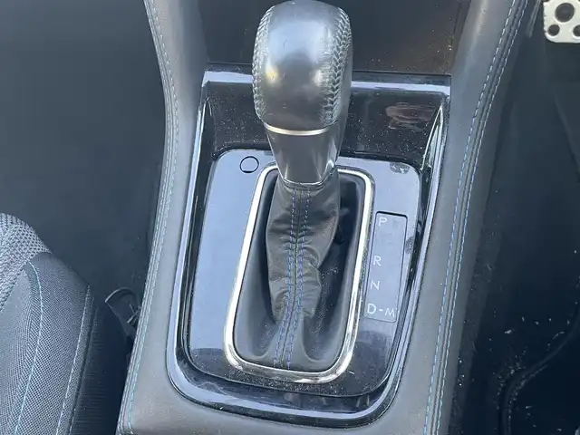 スバル レヴォーグ 1．6GT－S アイサイト 宮崎県 2015(平27)年 9.2万km クリスタルホワイトP 純正ナビ/（FH-100DVD）（BT）（DVD再生）/パワーシート/クルーズコントロール/コーナーセンサー/エアバックW+サイド/MT付きAT/（パドルシフト有り）/アイドリングストップ/レーンアシスト/純正アルミホイール/純正フロアマット/パワースタリング/パワーウインドウ/スマートキー/オートライト/純正LED/ABS/ETC