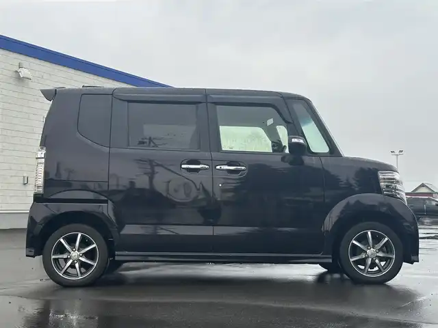 ホンダ Ｎ ＢＯＸ ＋ カスタム G 道北・旭川 2012(平24)年 4.6万km プレミアムゴールドパープルパール (株)IDOMが運営する【じしゃロン旭川店】の自社ローン専用車両になります。こちらは現金またはオートローンご利用時の価格です。自社ローンご希望の方は別途その旨お申付け下さい/　/・純正オーディオ(CD)/・両側スライドドア/・横滑り防止装置/・アイドリングストップ/・電動格納ウィンカーミラー/・ミラーヒーター/・オートライト/・現車装着 社外AW155/65R14/・プッシュスタート/・スマートキー/・フォグランプ/・取扱説明書