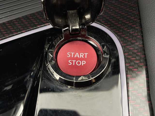 日産 オーラ ニスモ 栃木県 2024(令6)年 1.1万km スーパーブラック SSR17インチアルミホイール(夏タイヤミシュランPS4)×4本積込/柿本改マフラー/RS-Rダウンサス/衝突被害軽減ブレーキシステム/誤発進抑制機能(前進時)/車線逸脱警報システム/オートマチックハイビーム/後側方車両検知警報システム/後退時車両検知警報システム/全方位カメラ/LEDヘッドライト/フォグライト/バックフォグ/オートエアコン/オートライト/プッシュスタート/スマートキー/ステアリングスイッチ/純正ナビ/（CD/DVD/BT/TV/AM/FM)/インテリジェントルームミラー/コーナーセンサー/USB接続/純正17インチアルミホイール/スマートキー×2本