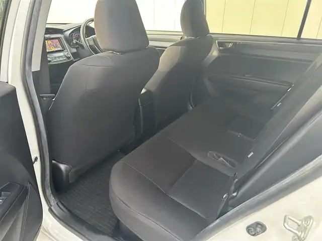 トヨタ カローラ フィールダー ハイブリッドEX 福島県 2020(令2)年 13.1万km スーパーホワイトⅡ (株)IDOMが運営する【じしゃロン福島店】の自社ローン対象車両になります。こちらは現金ご利用時の価格です。自社ローンご希望の方は別途その旨お申付け下さい。/社外ナビ/地デジTV/ワイパーデアイサー/オートマチックハイビーム/ドアバイザー/ETC2.0/夏タイヤ積込（２０２０年式）/ドライブレコーダー/プリクラッシュセーフティ