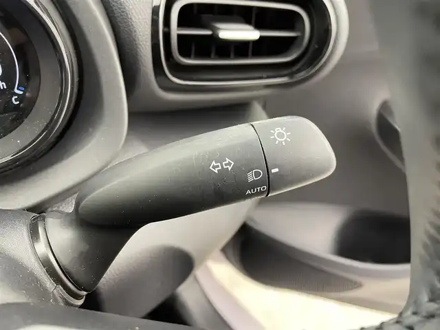 トヨタ ヤリス ハイブリッド Z 宮城県 2021(令3)年 1.6万km ブラック/アイスピンクメタリック ４ＷＤ/純正ＤＡナビ/アダプティブクルーズコントロール/ＢＳＭ/ＲＣＴＡ/ＬＥＤヘッドランプ/クリアランスソナー/バックモニター/前席シートヒーター/トヨタセーフティセンス/スマートフォン連携/ドライブレコーダー/オートライト/フルオートエアコン/禁煙車