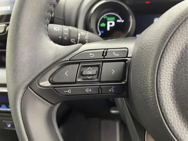 トヨタ ヤリス ハイブリッド Z 宮城県 2021(令3)年 1.6万km ブラック/アイスピンクメタリック ４ＷＤ/純正ＤＡナビ/アダプティブクルーズコントロール/ＢＳＭ/ＲＣＴＡ/ＬＥＤヘッドランプ/クリアランスソナー/バックモニター/前席シートヒーター/トヨタセーフティセンス/スマートフォン連携/ドライブレコーダー/オートライト/フルオートエアコン/禁煙車