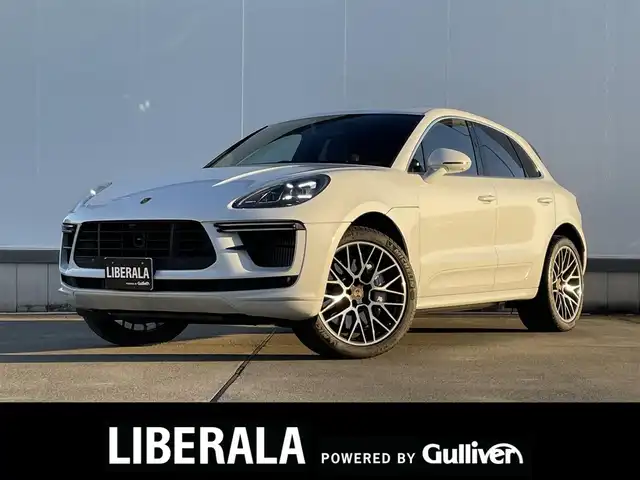 ポルシェ マカン ターボ 東京都 2019(令1)年 3.7万km 白 ワンオーナー/パノラマルーフ/スポーツクロノ/２１インチＲＳスパイダーデザインＡＷ/アダプティブエアサス/ポルシェエンボスヘッドレスト/純正ナビ/３６０°カメラ/レザーシート/ドライブレコーダー