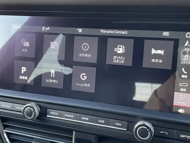 ポルシェ マカン ターボ 東京都 2019(令1)年 3.7万km 白 ワンオーナー/パノラマルーフ/スポーツクロノ/２１インチＲＳスパイダーデザインＡＷ/アダプティブエアサス/ポルシェエンボスヘッドレスト/純正ナビ/３６０°カメラ/レザーシート/ドライブレコーダー