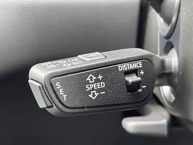 アウディ アウディ Ａ６ アバント 40TDIクワトロ Sライン 青森県 2021(令3)年 3.2万km グレイシアホワイトメタリック 4WD/サンルーフ/アダプティブクルーズコントロール/純正ナビ/（TV・Bluetooth・USB・AppleCarPlay・AndroidAuto）/パーキングアシスト/全方位カメラ/バーチャルコックピット/LEDオートライト/ウェザーライト/ハイビームアシスト/レーンキープアシスト/近接警告システム/ミラー型ドライブレコーダー/黒革シート/パワーシート/（D席メモリー機能付）/シートヒーター/エアコン液晶スイッチ/革巻きステアリング/ステアリングスイッチ/パドルシフト/タイプCコネクターX2/ウインカーミラー/ETC/電動パーキングブレーキ/プッシュスタート/スマートキーX2/取扱説明書/保証書