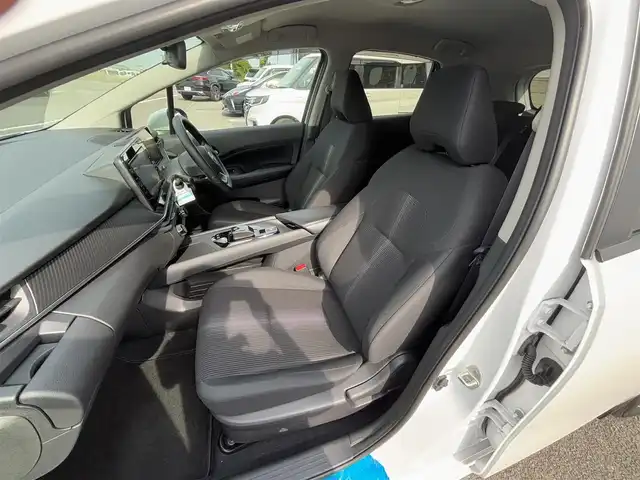 日産 ノート X 徳島県 2021(令3)年 2.1万km ピュアホワイトパール ・純正９型ナビ/（フルセグＴＶ・ＢＴ・ＦＭＡＭ・ＣＤ・ＵＳＢ接続・ＳＤ・ｉｐｏｄ接続）/・ＥＴＣ　/・前後コーナーセンサー　/・オートマチックハイビーム　/・ステアリングリモコン　/・プロパイロット　/・衝突軽減ブレーキ