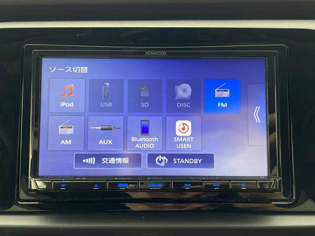 ホンダ フィット e:HEVクロスター 秋田県 2022(令4)年 3.9万km ルナシルバーM ワンオーナー　/社外ナビ【AM/FM/AUX/BT/CD】　/バックカメラ　/パーキングセンサー　/ＬＥＤヘッドライト　/オートライト　/ＥＴＣ　/社外ＡＷ　/コーナーセンサー　/ブレーキホールド　/ライトレベライザー　/プッシュスタート/ホンダECON/レーンキープアシスト/衝突被害軽減システム/横滑り防止装置/オートエアコン /USBポート/自動パーキングブレーキ/クルーズコントロール/スマートキー/クリアランスソナー /フロントワイパーデアイサー /社外フロアマット/社外AW/ウィンカーミラー /サイドバイザー