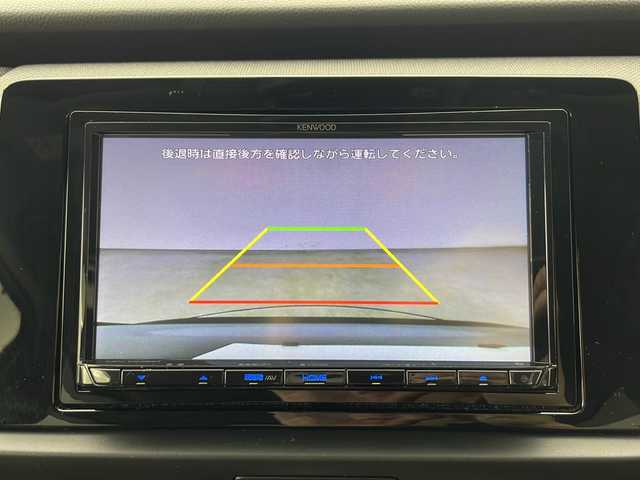 ホンダ フィット e:HEVクロスター 秋田県 2022(令4)年 3.9万km ルナシルバーM ワンオーナー　/社外ナビ【AM/FM/AUX/BT/CD】　/バックカメラ　/パーキングセンサー　/ＬＥＤヘッドライト　/オートライト　/ＥＴＣ　/社外ＡＷ　/コーナーセンサー　/ブレーキホールド　/ライトレベライザー　/プッシュスタート/ホンダECON/レーンキープアシスト/衝突被害軽減システム/横滑り防止装置/オートエアコン /USBポート/自動パーキングブレーキ/クルーズコントロール/スマートキー/クリアランスソナー /フロントワイパーデアイサー /社外フロアマット/社外AW/ウィンカーミラー /サイドバイザー