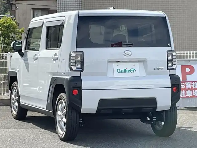 ダイハツ タフト X ターボ 山口県 2022(令4)年 0.8万km シャイニングホワイトパール ガラスルーフ/メモリナビ フルセグTV CD DVD BT USB/バックカメラ/ETC/ドラレコ/スマートキー 2個/衝突被害軽減ブレーキ/レーンアシスト/オートマチックハイビーム/LEDオートヘッドライト/コーナーセンサー/社外アルミホイール/ステアリングリモコン/電動パーキングブレーキ/オートブレーキホールド/W サイド カーテン エアバッグ/禁煙車
