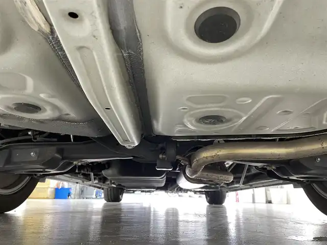 トヨタ ヴェルファイア Z Gエディション 滋賀県 2015(平27)年 4.5万km ホワイトパールクリスタルシャイン 禁煙車/アルパインナビ/CD/DVD/Bluetooth/フルセグTV/バックカメラ/ツインムーンルーフ/フリップダウンモニター/モデリスタエアロ/ETC/デジタルインナーミラー/クルーズコントロール/電動パーキング/ステアリングスイッチ/両側パワースライドドア/ステアリングヒーター/パワーシート/オットマン/純正アルミホイール