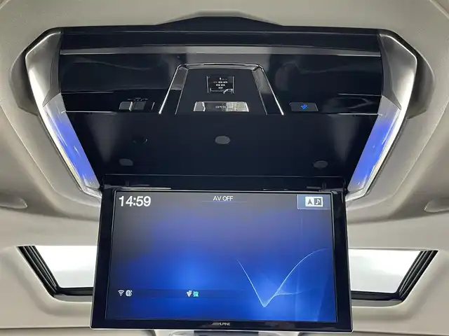 トヨタ ヴェルファイア Z Gエディション 滋賀県 2015(平27)年 4.5万km ホワイトパールクリスタルシャイン 禁煙車/アルパインナビ/CD/DVD/Bluetooth/フルセグTV/バックカメラ/ツインムーンルーフ/フリップダウンモニター/モデリスタエアロ/ETC/デジタルインナーミラー/クルーズコントロール/電動パーキング/ステアリングスイッチ/両側パワースライドドア/ステアリングヒーター/パワーシート/オットマン/純正アルミホイール