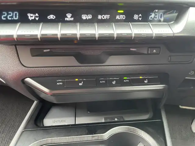 レクサス ＵＸ 250h Fスポーツ 神奈川県 2019(令1)年 1.9万km ホワイトノーヴァガラスフレーク TRDフルエアロ/TRDエアロフェンダー/TRDスポーツマフラー/サンルーフ/セーフティシステムプラス(予防安全パッケージ)/パーキングサポートブレーキ/ブラインドスポットモニター/ハンズフリーパワーバックドア/Ltexスポーツシート(レッド合皮)/シートヒーター(前席)/10.3インチナビ/CD/DVD/Bluetooth/地デジ/バックカメラ/スマートキー(スペアキー、カードキーあり)