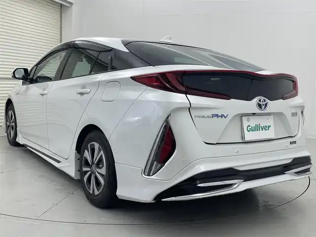 トヨタ プリウス ＰＨＶ A プレミアム 茨城県 2021(令3)年 4万km プラチナホワイトパールマイカ 純正ナビ/・フルセグテレビ/・Bluetooth/・バックカメラ/レーダークルーズコントロール/衝突被害軽減ブレーキ/ビルドインETC/エアロパーツ/・フロント/サイド/リア/シートヒーター（D+N席）/エアシート（D+N席）/ACC/LEDヘッドライド/パーキングアシスト/前後ドライブレコーダー/純正アルミホイール/プライグインHV/オートライト/オートハイビーム/盗難防止機能/レーンキープアシスト/横滑り防止機能/スマートキー/ABS