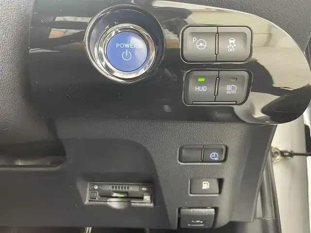トヨタ プリウス ＰＨＶ A プレミアム 茨城県 2021(令3)年 4万km プラチナホワイトパールマイカ 純正ナビ/・フルセグテレビ/・Bluetooth/・バックカメラ/レーダークルーズコントロール/衝突被害軽減ブレーキ/ビルドインETC/エアロパーツ/・フロント/サイド/リア/シートヒーター（D+N席）/エアシート（D+N席）/ACC/LEDヘッドライド/パーキングアシスト/前後ドライブレコーダー/純正アルミホイール/プライグインHV/オートライト/オートハイビーム/盗難防止機能/レーンキープアシスト/横滑り防止機能/スマートキー/ABS