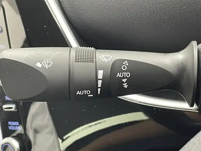 トヨタ プリウス ＰＨＶ A プレミアム 茨城県 2021(令3)年 4万km プラチナホワイトパールマイカ 純正ナビ/・フルセグテレビ/・Bluetooth/・バックカメラ/レーダークルーズコントロール/衝突被害軽減ブレーキ/ビルドインETC/エアロパーツ/・フロント/サイド/リア/シートヒーター（D+N席）/エアシート（D+N席）/ACC/LEDヘッドライド/パーキングアシスト/前後ドライブレコーダー/純正アルミホイール/プライグインHV/オートライト/オートハイビーム/盗難防止機能/レーンキープアシスト/横滑り防止機能/スマートキー/ABS