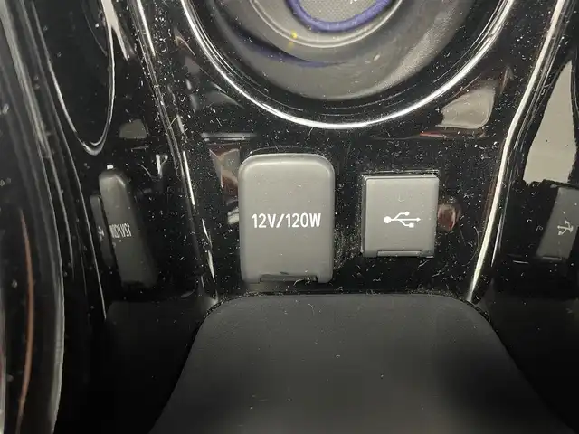 トヨタ プリウス ＰＨＶ A プレミアム 茨城県 2021(令3)年 4万km プラチナホワイトパールマイカ 純正ナビ/・フルセグテレビ/・Bluetooth/・バックカメラ/レーダークルーズコントロール/衝突被害軽減ブレーキ/ビルドインETC/エアロパーツ/・フロント/サイド/リア/シートヒーター（D+N席）/エアシート（D+N席）/ACC/LEDヘッドライド/パーキングアシスト/前後ドライブレコーダー/純正アルミホイール/プライグインHV/オートライト/オートハイビーム/盗難防止機能/レーンキープアシスト/横滑り防止機能/スマートキー/ABS