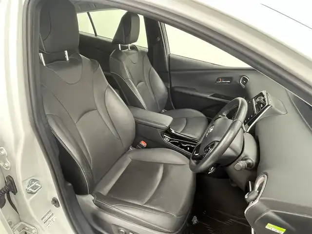 トヨタ プリウス ＰＨＶ A プレミアム 茨城県 2021(令3)年 4万km プラチナホワイトパールマイカ 純正ナビ/・フルセグテレビ/・Bluetooth/・バックカメラ/レーダークルーズコントロール/衝突被害軽減ブレーキ/ビルドインETC/エアロパーツ/・フロント/サイド/リア/シートヒーター（D+N席）/エアシート（D+N席）/ACC/LEDヘッドライド/パーキングアシスト/前後ドライブレコーダー/純正アルミホイール/プライグインHV/オートライト/オートハイビーム/盗難防止機能/レーンキープアシスト/横滑り防止機能/スマートキー/ABS