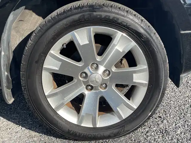 三菱 デリカＤ：５ D－Premium 千葉県 2014(平26)年 8.8万km ダイヤモンドブラックマイカ ロックフォードサウンドシステム ナビ バック/サイド/フロントカメラ 両側電動スライドドア 電動リアドア クルコン ETC USB ドラレコ フルセグ パワーシート AC100V パドルシフト BT