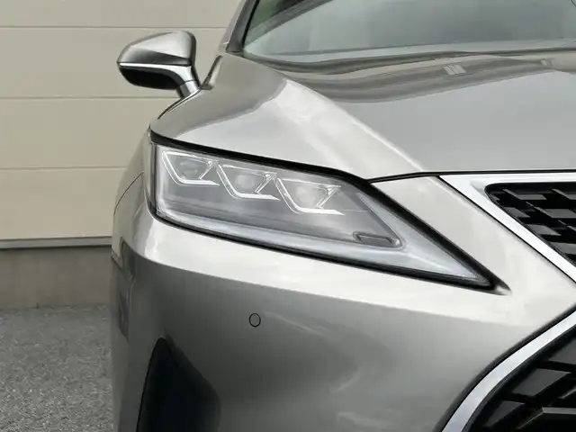 レクサス ＲＸ 450h バージョンL 茨城県 2022(令4)年 3.8万km ソニックチタニウム 保証書/取扱説明書/純正メーカーオプションナビ/サンルーフ/パノラマビューモニター/前後ドライブレコーダー（SD無）/前後コーナーセンサー/ビルトインETC2.0/三眼LEDヘッドライト/電動リヤゲート/フルセグテレビ/追従型クルーズコントロール/全席パワーシート/ヘッドアップディスプレイ
