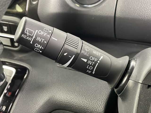 ホンダ Ｎ ＢＯＸ カスタム G L ホンダセンシング 埼玉県 2020(令2)年 2.9万km プラチナホワイトパール 純正ナビ/　　AM/FM/CD/BT/バックカメラ　/ドライブレコーダー　/ビルトインＥＴＣ　/パワースライドドア/ホンダセンシング　/　・レーダークルーズコントロール　/　・衝突軽減システム　/　・レーンキープアシスト　/　・誤発進抑制機能/　・標識認識機能/コーナーセンサー/純正アルミホイール　/純正フロアマット　/ＬＥＤヘッドライト/フォグランプ/プッシュスタート/スマートキー