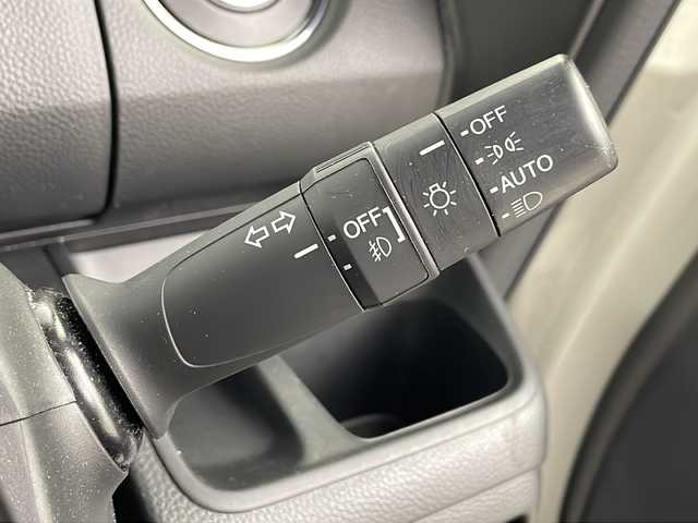 ホンダ Ｎ ＢＯＸ カスタム G L ホンダセンシング 埼玉県 2020(令2)年 2.9万km プラチナホワイトパール 純正ナビ/　　AM/FM/CD/BT/バックカメラ　/ドライブレコーダー　/ビルトインＥＴＣ　/パワースライドドア/ホンダセンシング　/　・レーダークルーズコントロール　/　・衝突軽減システム　/　・レーンキープアシスト　/　・誤発進抑制機能/　・標識認識機能/コーナーセンサー/純正アルミホイール　/純正フロアマット　/ＬＥＤヘッドライト/フォグランプ/プッシュスタート/スマートキー