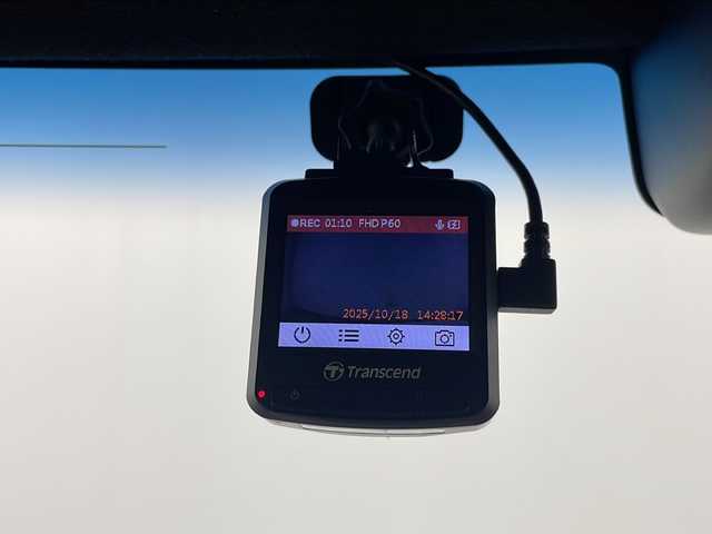 ホンダ Ｎ ＢＯＸ カスタム G L ホンダセンシング 埼玉県 2020(令2)年 2.9万km プラチナホワイトパール 純正ナビ/　　AM/FM/CD/BT/バックカメラ　/ドライブレコーダー　/ビルトインＥＴＣ　/パワースライドドア/ホンダセンシング　/　・レーダークルーズコントロール　/　・衝突軽減システム　/　・レーンキープアシスト　/　・誤発進抑制機能/　・標識認識機能/コーナーセンサー/純正アルミホイール　/純正フロアマット　/ＬＥＤヘッドライト/フォグランプ/プッシュスタート/スマートキー