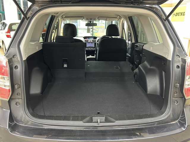 スバル フォレスター 2．0i－L 茨城県 2014(平26)年 9.4万km ダークグレーメタリック (株)IDOMが運営する【じしゃロン水戸店】の自社ローン専用車両になりますこちらは現金またはオートローンご利用時の価格です。自社ローンご希望の方は別途その旨お申付け下さい/・4WD/・社外ナビ/フルセグTV/DVD/CD/SD/BT/・クルーズコントロール/・パドルシフト/・横滑り防止/・アイドリングストップ/・ETC/・SI-DRIVE/・X-MODE/・HID/・フロントフォグ/・キーレス/・電格ミラー