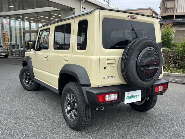 スズキ ジムニー ノマド FC 埼玉県 2025(令7)年 0.1万km アイボリー ワンオーナー/登録時走行754km/スズキセーフティサポート/ ・アダプティブクルーズコントロール/ ・パーキングセンサー/ ・デュアルカメラブレーキサポート/ ・前後誤発進抑制機能/ ・後退時ブレーキサポート/ ・車線逸脱警報機能/ ・ふらつき警報機能/ ・ハイビームアシスト/ ・先行車発進お知らせ機能/ ・標識認識機能/LEDヘッドランプ/本革巻きステアリング/ステアリングスイッチ/撥水加工ファブリックシート/前席シートヒーター/純正15インチアルミホイール/キーレスプッシュスタートシステム/禁煙車/保証書/取扱説明書/スペアキー1ヶ