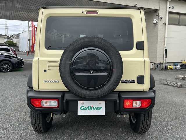 スズキ ジムニー ノマド FC 埼玉県 2025(令7)年 0.1万km アイボリー ワンオーナー/登録時走行754km/スズキセーフティサポート/ ・アダプティブクルーズコントロール/ ・パーキングセンサー/ ・デュアルカメラブレーキサポート/ ・前後誤発進抑制機能/ ・後退時ブレーキサポート/ ・車線逸脱警報機能/ ・ふらつき警報機能/ ・ハイビームアシスト/ ・先行車発進お知らせ機能/ ・標識認識機能/LEDヘッドランプ/本革巻きステアリング/ステアリングスイッチ/撥水加工ファブリックシート/前席シートヒーター/純正15インチアルミホイール/キーレスプッシュスタートシステム/禁煙車/保証書/取扱説明書/スペアキー1ヶ