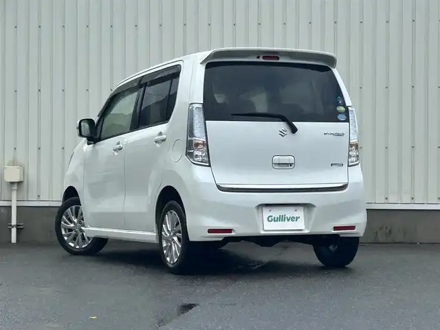 スズキ ワゴンＲ スティングレー X 山形県 2014(平26)年 5.5万km クリスタルホワイトP ４WD/衝突被害軽減/SDナビ/　　【CD　フルセグ　USB　】/HIDオートライト/シートヒーター/純正14インチアルミホイール/アイドリングストップ/フロアマット/電動格納ミラー/ステアリングスイッチ/スマートキー