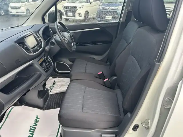 スズキ ワゴンＲ スティングレー X 山形県 2014(平26)年 5.5万km クリスタルホワイトP ４WD/衝突被害軽減/SDナビ/　　【CD　フルセグ　USB　】/HIDオートライト/シートヒーター/純正14インチアルミホイール/アイドリングストップ/フロアマット/電動格納ミラー/ステアリングスイッチ/スマートキー