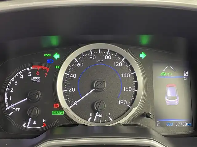 トヨタ カローラツーリング ハイブリッド S 群馬県 2020(令2)年 5.8万km スーパーホワイトⅡ 純正９インチディスプレイオーディオ　バックカメラ　レーダークルーズコントロール　ＢＳＭ　ＬＥＤ　ＡＨＢ　純正１６インチＡＷ　ステアリングリモコン　ドライブレコーダー　ＥＴＣ　スマートキー　禁煙車