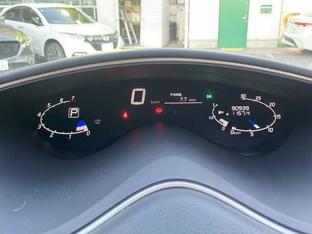 日産 セレナ 20X 大阪府 2012(平24)年 9.1万km ブリリアントシルバー 社外メモリナビ/・AM/FM/CD/DVD/Bluetooth/・フルセグテレビ/フリップダウンモニター/ETC2.0/ドライブレコーダー/クルーズコントロール/アイドリングストップ/横滑り防止装置/盗難防止装置/片側パワースライドドア/キセノンヘッドライト/オートライト/オートエアコン/プッシュスタートボタン/スマートキー×2/ステアリングリモコン/社外15インチアルミホイール/12V充電器/ドアバイザー/保証書/取扱説明書