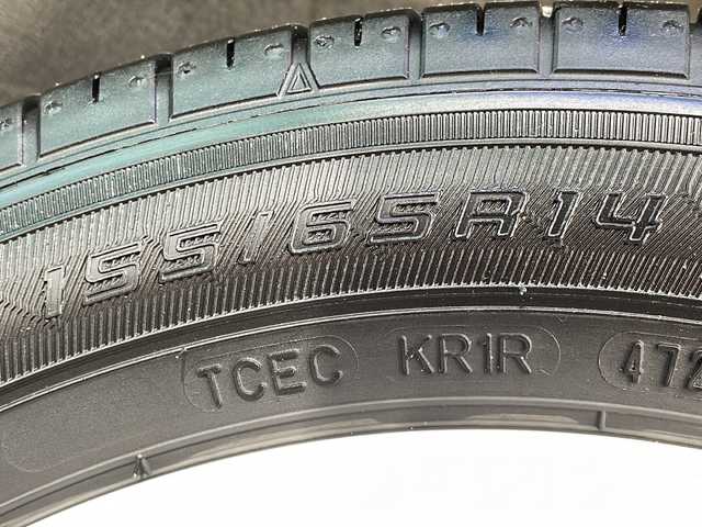 スズキ ラパン ショコラ G 青森県 2013(平25)年 9.2万km アーバンブラウンパールメタリック 4WD/社外SDナビ/Bluetooth・CD・DVD・USB/運転席シートヒーター/合皮専用シート/ベンチシート/オートライト/スマートキー/プッシュスタート/アイドリングストップ車