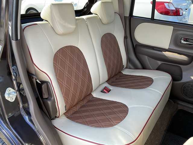 スズキ ラパン ショコラ G 青森県 2013(平25)年 9.2万km アーバンブラウンパールメタリック 4WD/社外SDナビ/Bluetooth・CD・DVD・USB/運転席シートヒーター/合皮専用シート/ベンチシート/オートライト/スマートキー/プッシュスタート/アイドリングストップ車