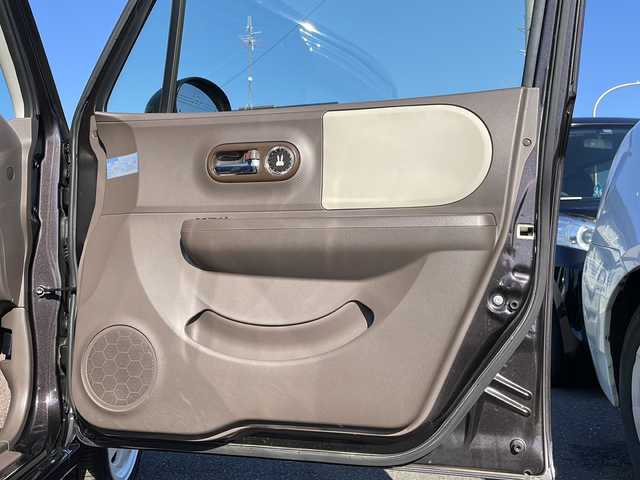 スズキ ラパン ショコラ G 青森県 2013(平25)年 9.2万km アーバンブラウンパールメタリック 4WD/社外SDナビ/Bluetooth・CD・DVD・USB/運転席シートヒーター/合皮専用シート/ベンチシート/オートライト/スマートキー/プッシュスタート/アイドリングストップ車