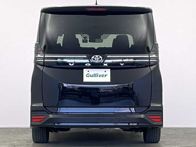 トヨタ ヴォクシー S－Z 大阪府 2022(令4)年 3.9万km アティチュードブラックマイカ ワンオーナー/10.5型ディスプレイオーディオ(フルセグＴＶ　ＡＭ　ＦＭ　ＢＴ　ＣＤ　ＤＶＤ　Ｍｉｒａｃａｓｔ　ＨＤＭＩ　Ａｐｐｌｅｃａｒｐｌａｙ）/サブウーファー(TS-WX130DA)/バックカメラ/前後ドライブレコーダー/ETC/クルーズコントロール追従機能付き/衝突軽減ブレーキ/横滑り防止装置/オートライト/オートマチックハイビーム/コーナーセンサー/パーキングアシスト/WAC/シートヒーター/ハーフレザーシート/両側パワースライドドア/パワーバックドア/純正フロアマット/純正AW