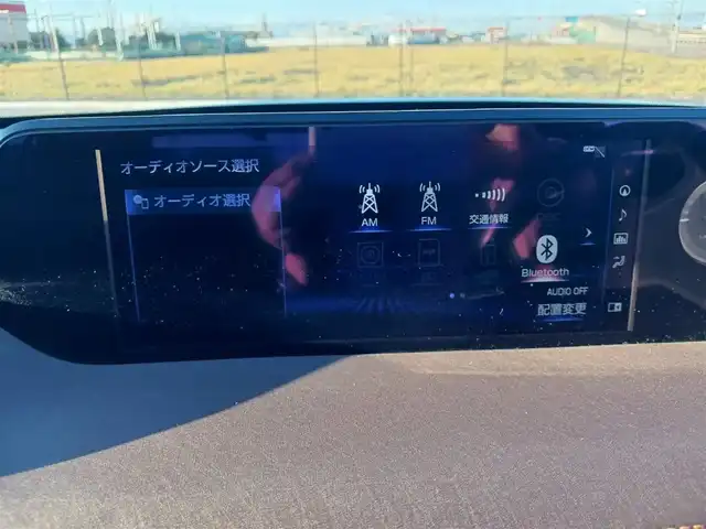 レクサス ＵＸ 250h ブラウンエディション 富山県 2020(令2)年 4.6万km グラファイトブラックガラスフレーク 純正10.3型ナビ/フルセグTV/ハンズフリーパワーバックドア/パノラミックビューモニター/ビルトインETC2.0/ドライブレコーダー/レーダークルーズコントロール/クリアランスソナー/セーフティシステムプラス/・プリクラッシュセーフティ/・レーントレーシングアシスト/・オートマチックハイビーム/・先行車発進告知機能/・ロードサインアシスト/ブラインドスポットモニター/パーキングサポートブレーキ/LEDヘッドランプ/革巻きステアリング/ステアリングヒーター/ブラウン合皮シート/前席パワーシート/シートヒーター/純正17インチアルミホイール/スマートエントリー/スタートシステム/禁煙車