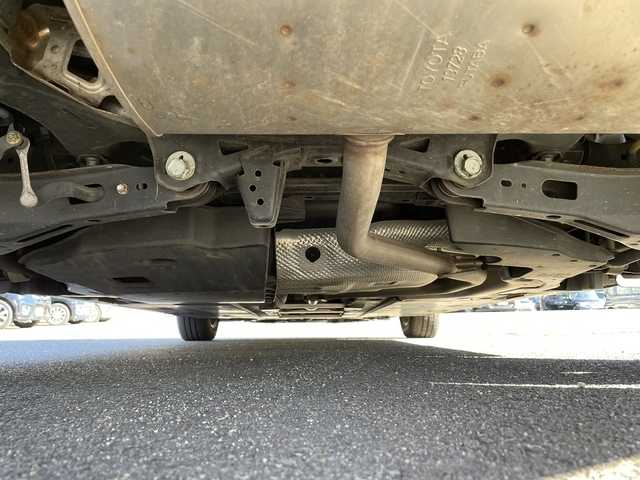 トヨタ プリウス S 宮城県 2016(平28)年 14.6万km シルバーM 【(株)IDOMが運営する【じしゃロン仙台店】の自社ローン対象車両になります。こちらは現金ご利用時の価格です。自社ローンご希望の方は別途その旨お申付け下さい。】/純正SDナビ/Buletooth/バックカメラ/フルセグ/プッシュスタート/スマートキー/ETC/LEDヘッドライト