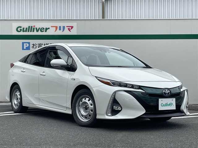 トヨタ プリウス ＰＨＶ A ユーティリティプラス 東京都 2019(平31)年 1.9万km ホワイトパールクリスタルシャイン 純正11.6インチナビ/【フルセグ/Bluetooth/AM.FM】/ナビキャンセラー/トヨタセーフティセンス/レーダークルーズコントロール/オートマチックハイビーム/パーキングアシスト/ステアリングヒーター/前席シートヒーター/ドライブレコーダー/ETC2.0