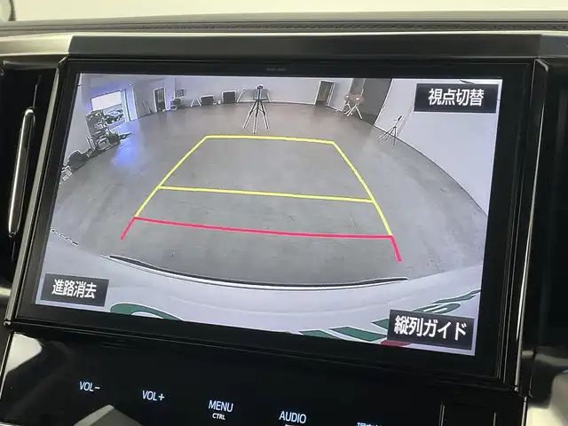 トヨタ ヴェルファイア Z Gエディション 福岡県 2018(平30)年 8.3万km ホワイトパールクリスタルシャイン ＴＲＤエアロ　/後席モニター　/純正１０型ナビ　/バックカメラ　/ビルトインＥＴＣ　/ドラレコ　/ＡＣＣ　/コーナーセンサー　/衝突被害軽減ブレーキ　/レーンキープ　/両側電動スライドドア　/パワーバックドア　/パワーシート