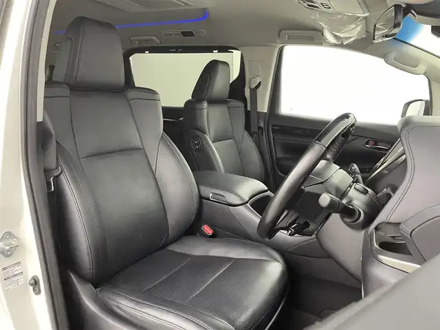 トヨタ ヴェルファイア Z Gエディション 福岡県 2018(平30)年 8.3万km ホワイトパールクリスタルシャイン ＴＲＤエアロ　/後席モニター　/純正１０型ナビ　/バックカメラ　/ビルトインＥＴＣ　/ドラレコ　/ＡＣＣ　/コーナーセンサー　/衝突被害軽減ブレーキ　/レーンキープ　/両側電動スライドドア　/パワーバックドア　/パワーシート
