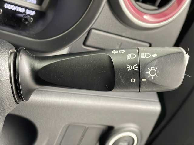 トヨタ パッソ モーダ　S 岐阜県 2017(平29)年 3万km ダークエメラルドマイカ 社外ナビ(AM/FM/CD/フルセグ)/バックカメラ/ETC/スマートアシスト/スマートキー/スペアキー/アイドリングストップ/LEDヘッドライト/衝突被害軽減ブレーキ/横滑り防止装置/電装格納ミラー/パワーウィンドウ/人生フロアマット/ドアバイザー/コーナーセンサー/純正ホイールキャップ/AAC