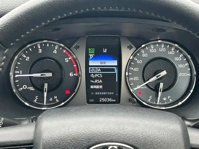 トヨタ ハイラックス Z 滋賀県 2021(令3)年 2.5万km オキサイドブロンズM ディーゼル/4WD(F4)/6速AT/TRDマッドフラップ/airplex製ボンネットガード/クラッツィオ製シートカバー/7インチ社外ナビ【CN-RE07WD】/(FM/AM/CD/DVD/フルセグ/Bluetooth)/ETC/前ドライブレコーダー/バックカメラ/プリクラッシュブレーキアシスト	/レーンキープアシスト	/レーダークルーズコントロール/標識検知機能	/電動格納ミラー/アイドリングストップ/革巻きステアリング/ステアリングスイッチ/オートライト/LEDヘッドライト/フロントフォグ/フルオートエアコン/プッシュスタート/スマートキー/スペアキー/ゴムフロアマット