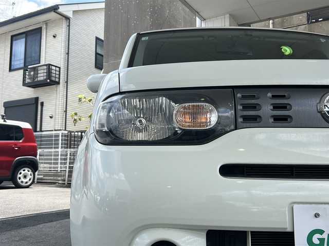 日産 キューブ 15X 京都府 2010(平22)年 4.6万km ホワイトパール ワンオーナー車/純正ナビ(MP310-W)/ワンセグTV/Bluetooth Audio/CD/DVD/バックカメラ/ETC/電格ミラー/純正ドアバイザー/純正フロアマット/保証書/取扱説明書/スペアキー