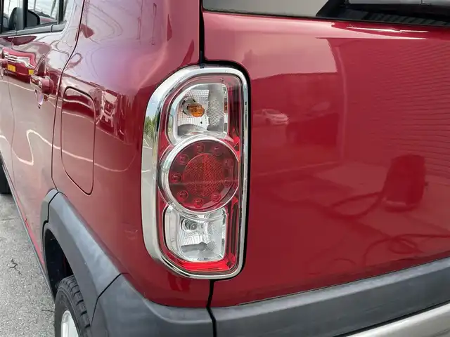 スズキ ハスラー X 茨城県 2018(平30)年 4.7万km フェニックスレッドパール/ブルーイッシュブラックパール 純正ナビ（DISC/SD/iPod/TV/USB/FM/AM/Bluetooth接続）/アイドリングストップ/ETC/全方位カメラ/純正フロアマット/シートヒーター/社外15インチアルミ/サマータイヤ付/ステアリングリモコン/グリップコントロール/ダウンヒルアシスト/ドアバイザー/横滑り防止装置/LEDヘッドライト/レーンキープアシスト/オートライト